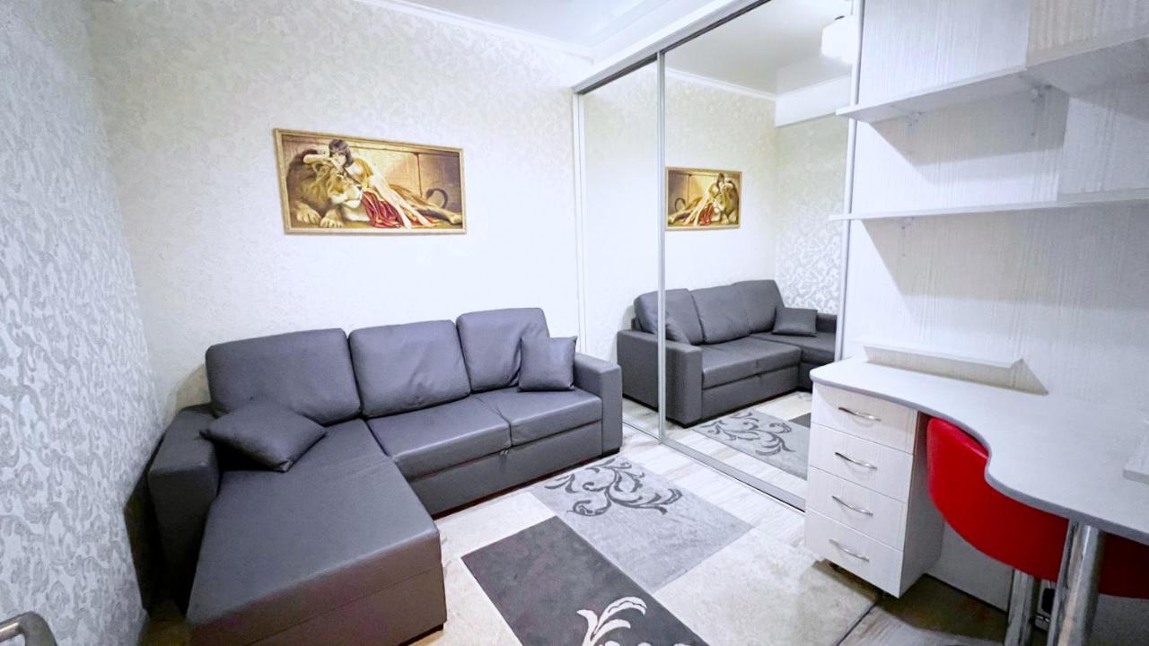 Apartament De Lux Cu 2 Camere Si Living Chişinǎu Buitenkant foto